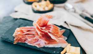 Wine Pairing visit with Iberic Han and cheese