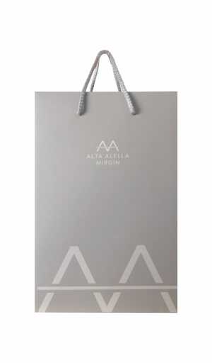 Classic grey box 3 bottles